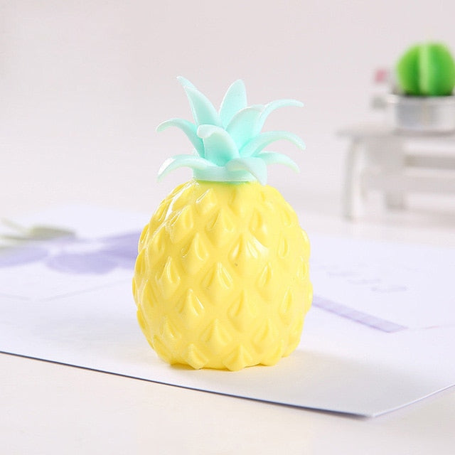 Balle anti stress ananas jaune