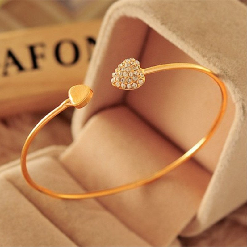 Bracelet fantaisie coeur hot