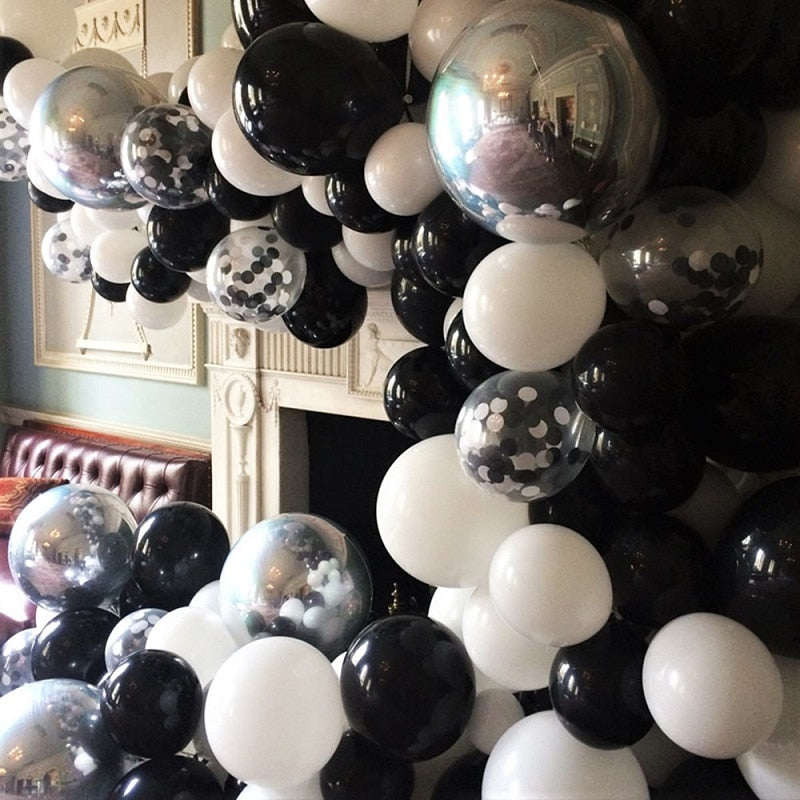 Décoration anniversaire noir et blanc 95pcs